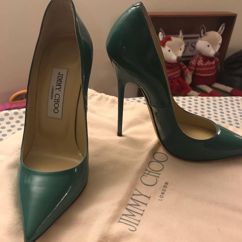 Brand new with box Jimmy Choo Anouk pump